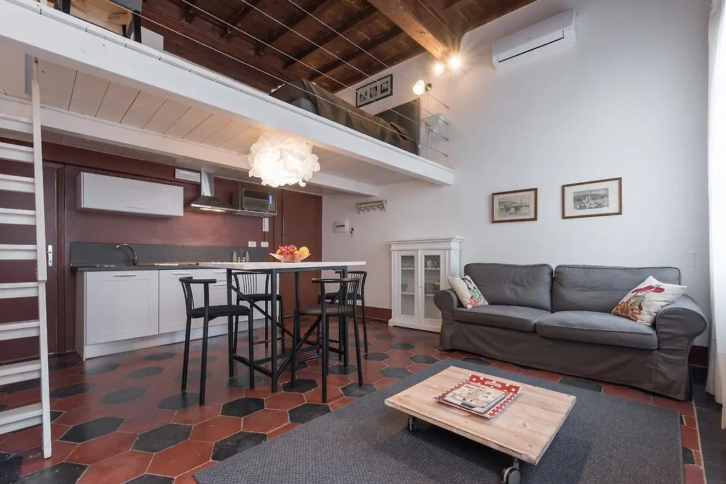 Roommo Studio San Gallo Firenze 0*,  Olaszország