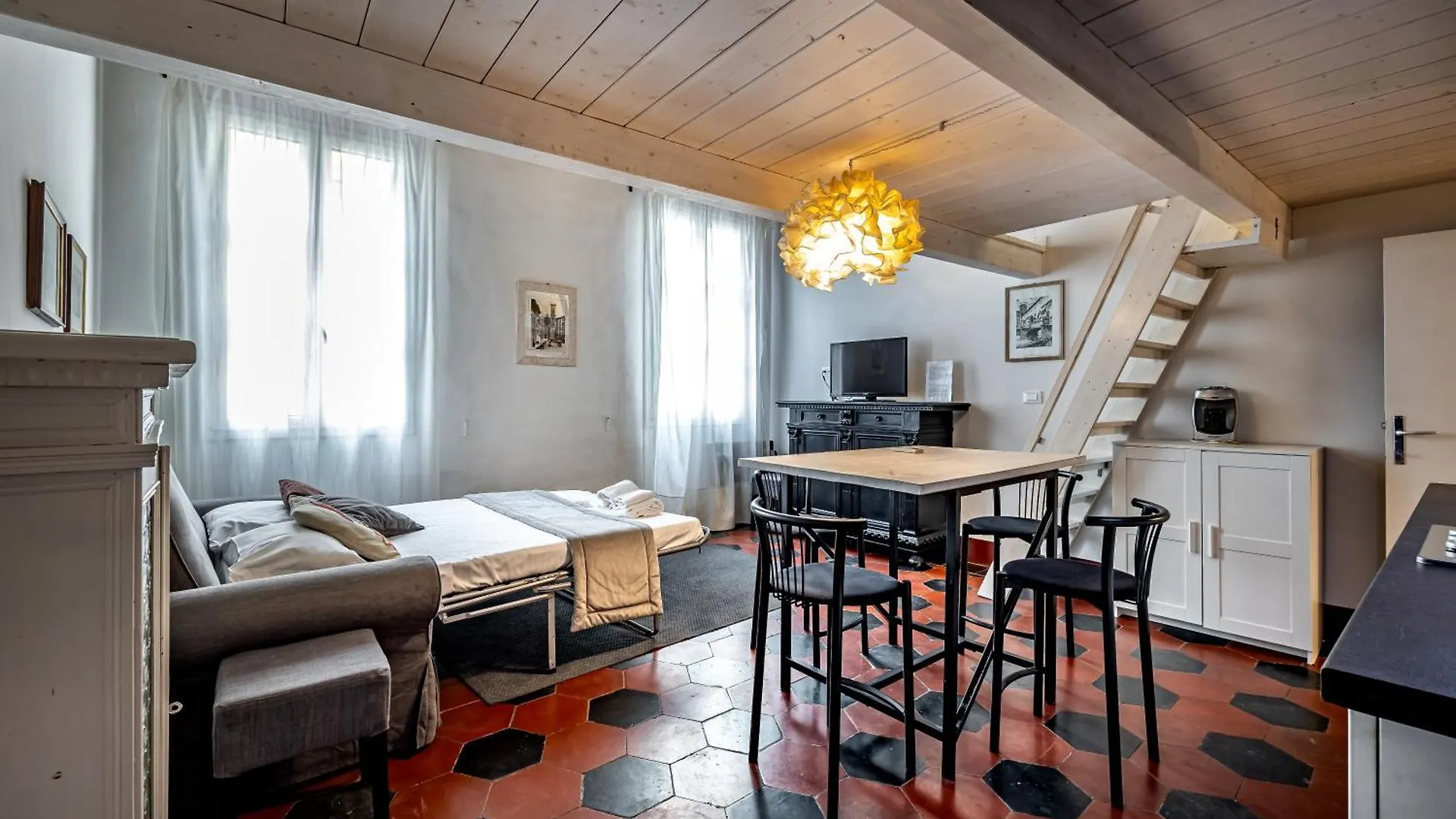Roommo Studio San Gallo Floransa Daire